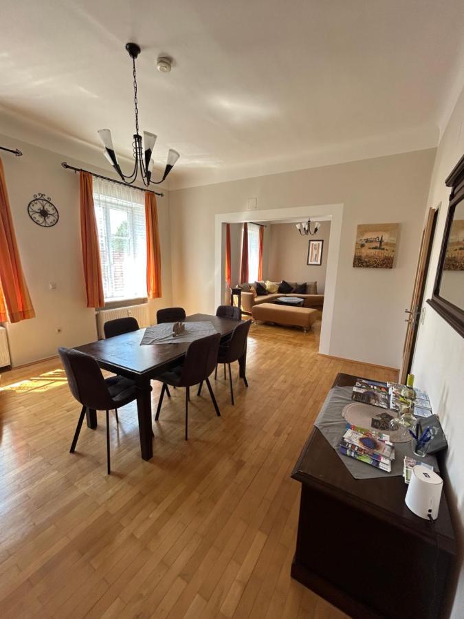 Grosse Ferienwohnung Klagenfurt am Wörthersee Exterior foto